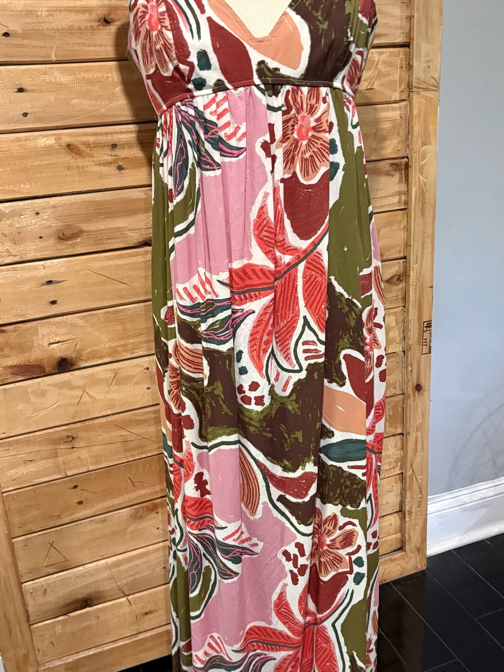 Francesca’s Mara Palm Print summer dress